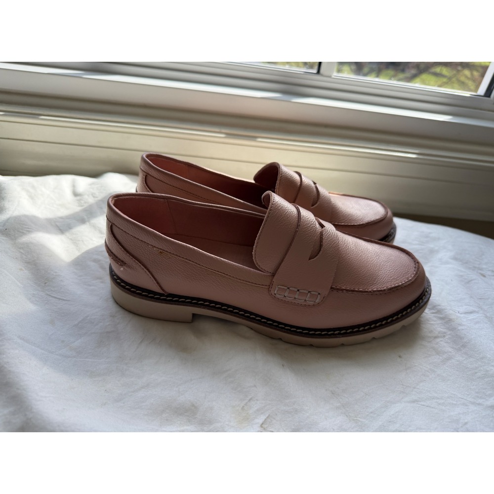 Anne Klein Emmylou Loafers Blush Size 8 Like New - Picture 9 of 16